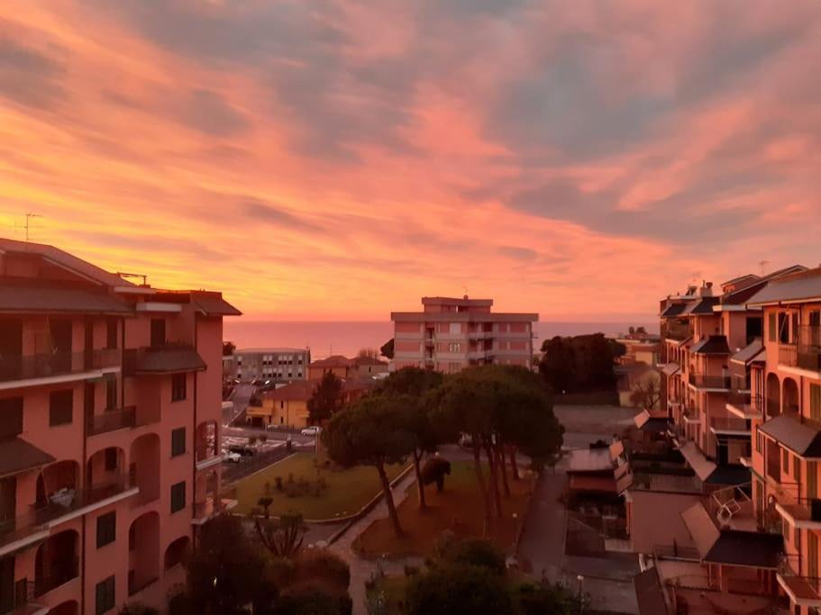 Andora Fronte Mare Apartment Ngoại thất bức ảnh